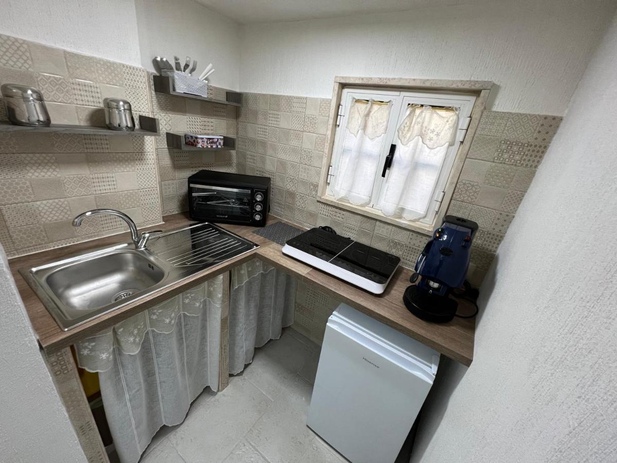 Suite Cavour Luxury Home Таранто Экстерьер фото